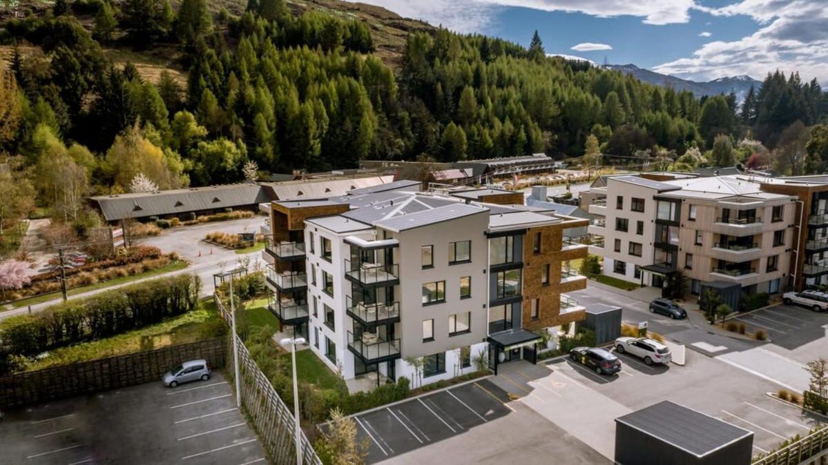 Cozy Coronet Peak Apartment At La Residence Du Parc クイーンズタウン エクステリア 写真