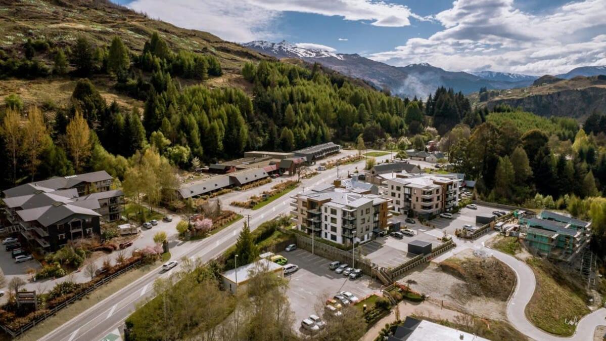 Cozy Coronet Peak Apartment At La Residence Du Parc クイーンズタウン エクステリア 写真